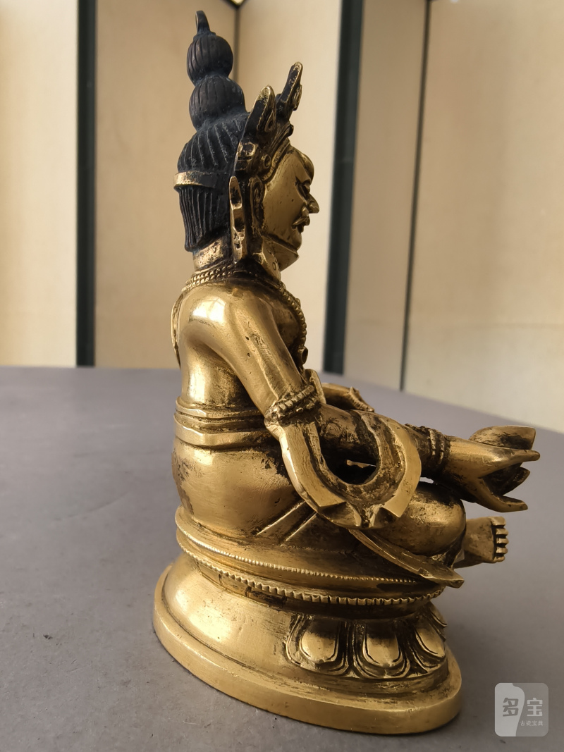 A GILT-BRONZE FIGURE OF VAISHRAVANA - 图12
